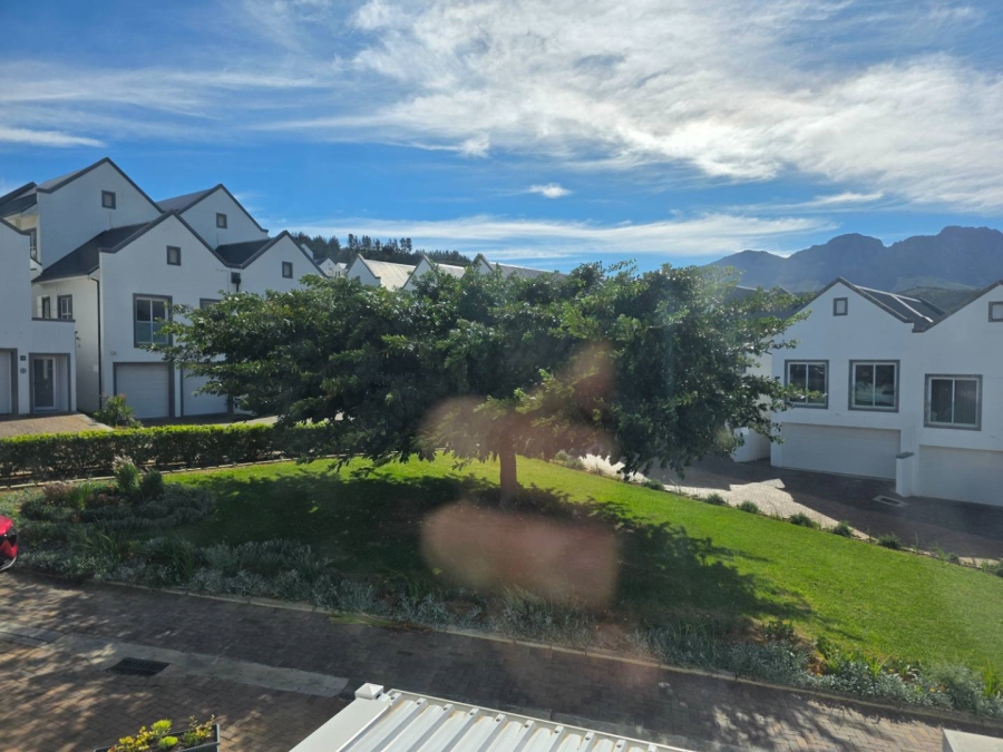 To Let 3 Bedroom Property for Rent in Gevonden Estate Western Cape